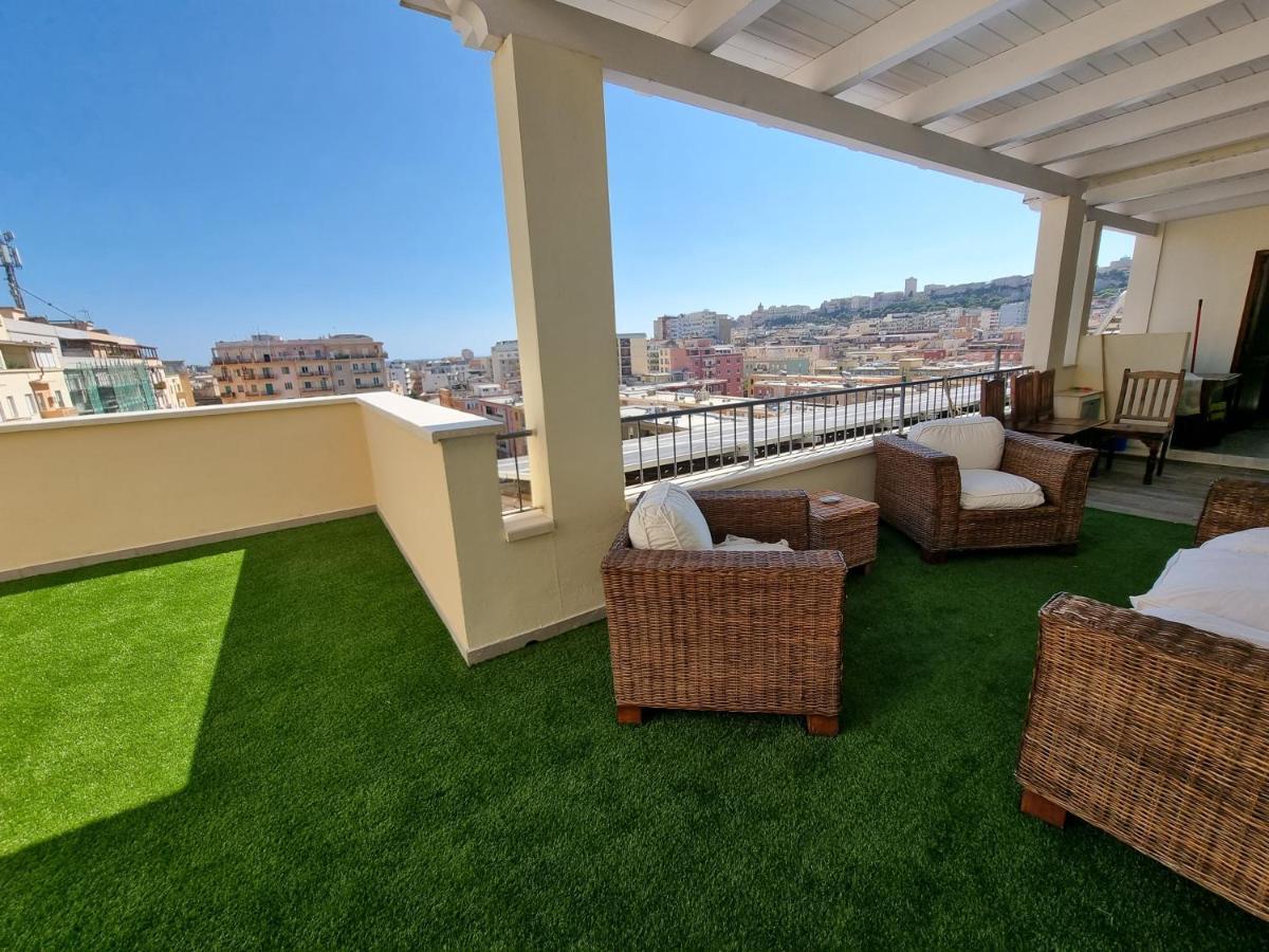 Attico Panoramico Cagliari Apartment Exterior photo